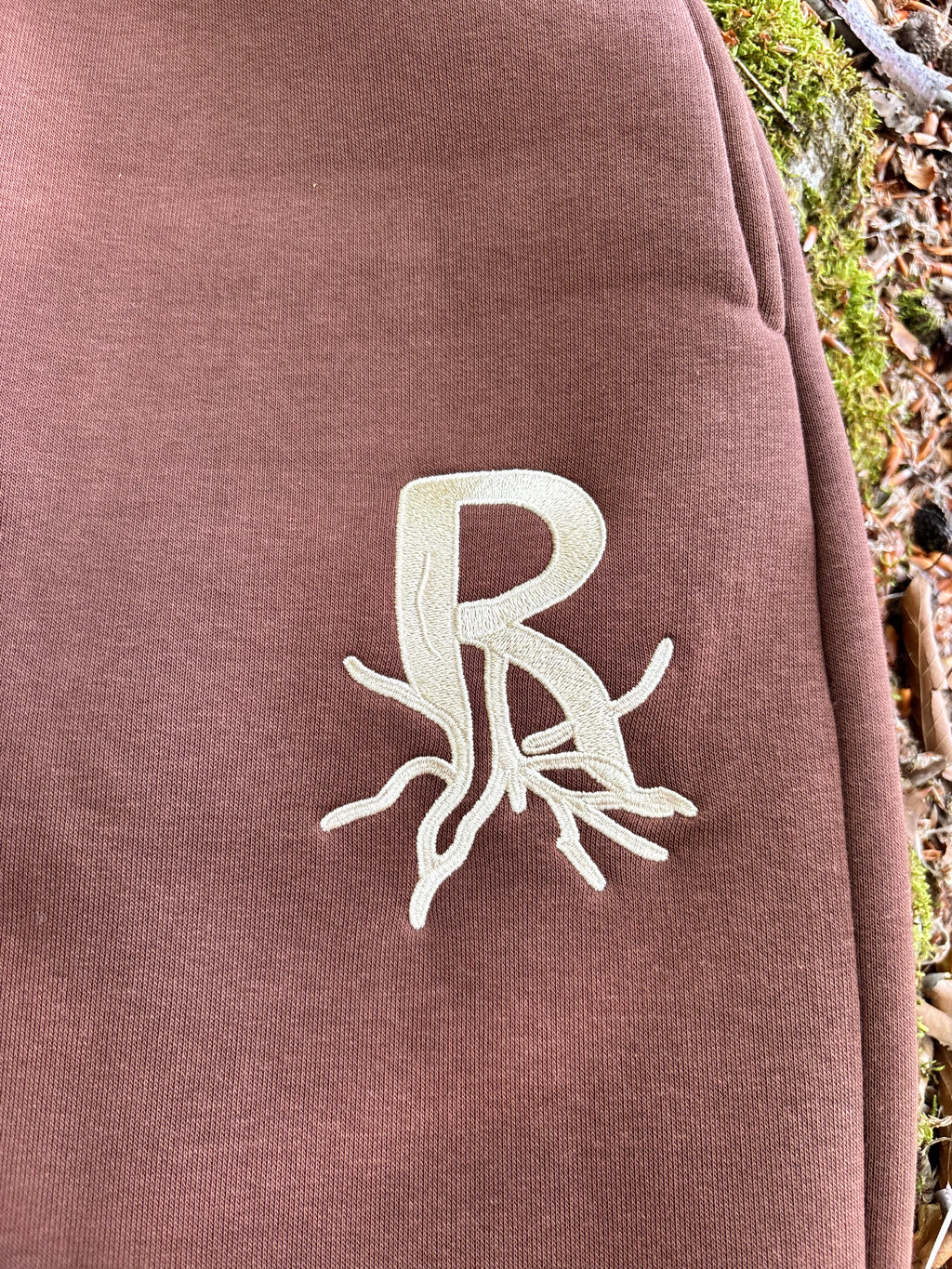 Root Trackpants