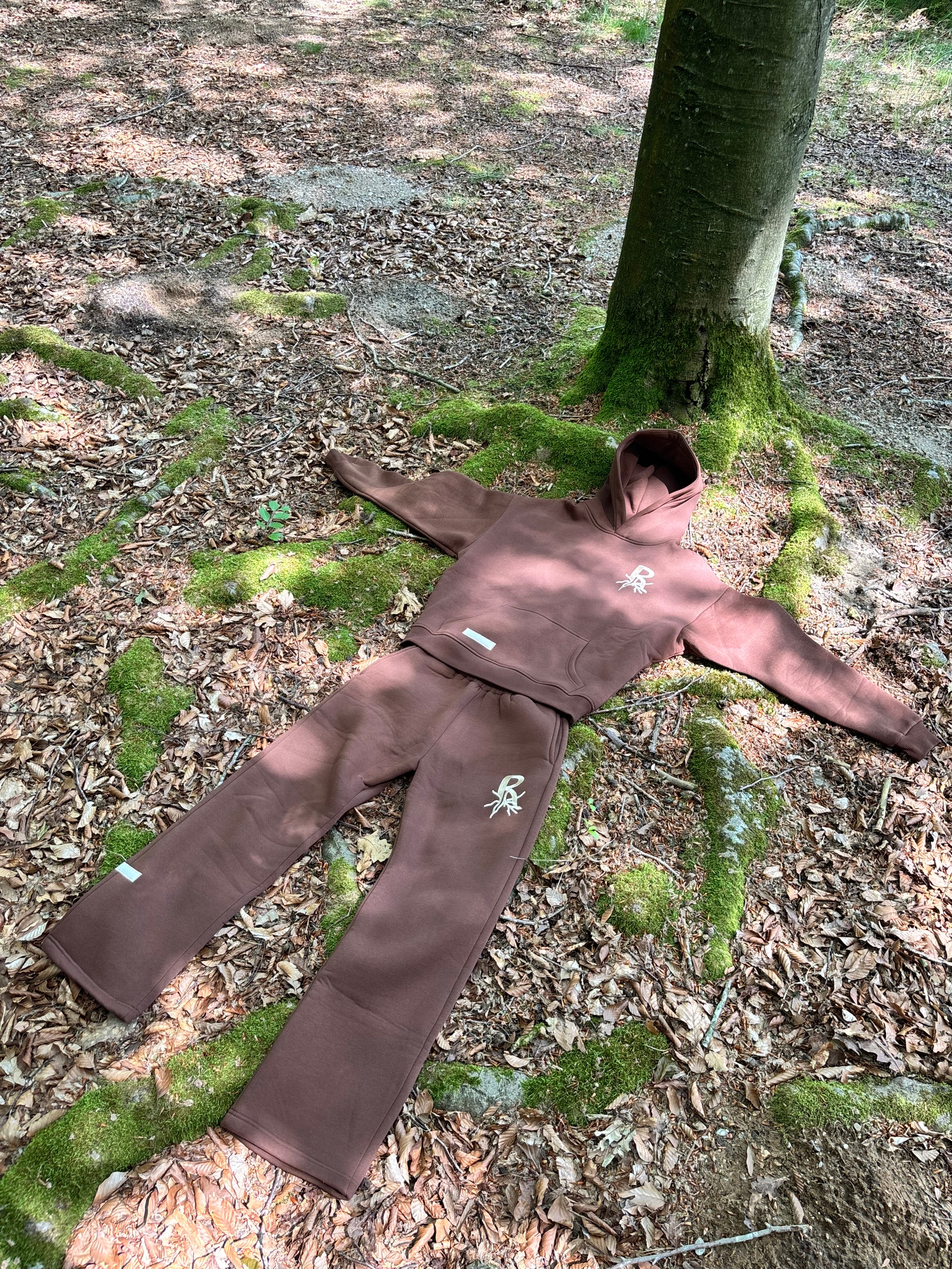 Root Trackpants